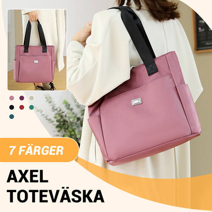 SISTA DAGEN! Lätt och vattentät axelväska i nylon